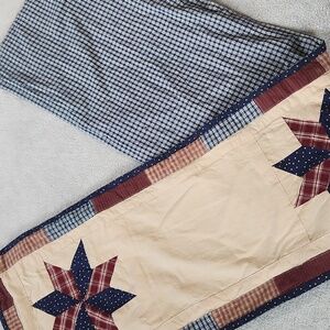 Star Quilted Table Runner Decoration